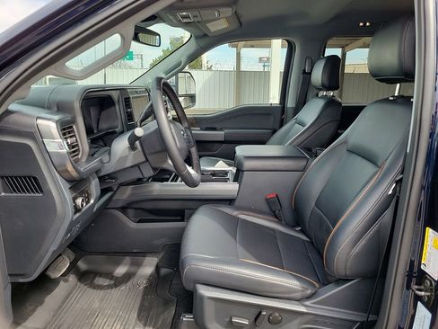 Used 2025 Ford F250 Lariat w/ Chrome Package image 10