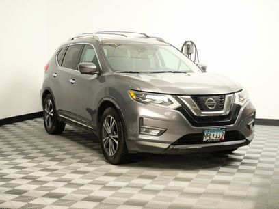 Used 2017 Nissan Rogue SL w/ SL Premium Package