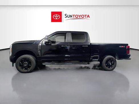 Used 2024 Ford F250 XL w/ STX Appearance Package AWD/4WD image 7