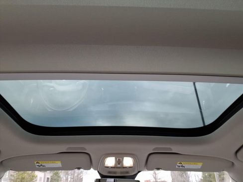 Certified 2023 Volvo XC60 B5 Plus w/ Protection Package Premier image 16