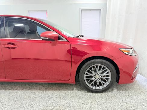 Used 2018 Lexus ES 350 ES 350 Sedan 4D image 8