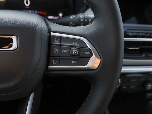 New 2026 Jeep Compass Limited w/ Sun, Sound & Navigation Group image 25