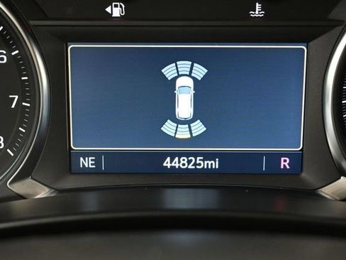 Used 2024 Chevrolet Equinox RS FWD image 45