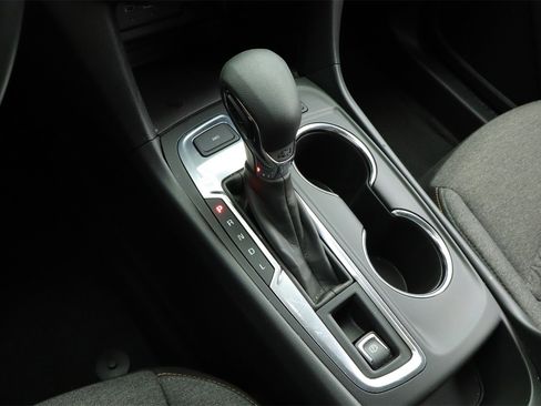 Used 2024 Chevrolet Equinox LT image 30