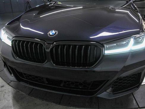 Certified 2023 BMW 540i w/ M Sport Package image 11