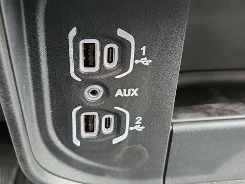 New 2026 RAM 3500 Tradesman AWD/4WD image 20