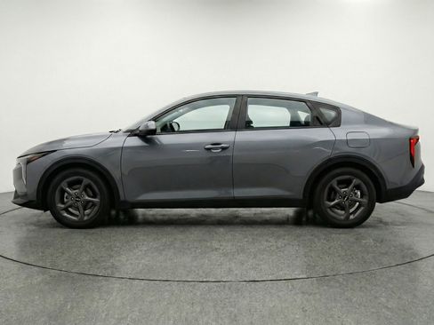 Used 2025 Kia K4 FWD image 5