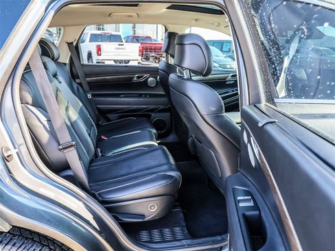 Used 2023 Genesis GV80 2.5T w/ Advanced Package image 19