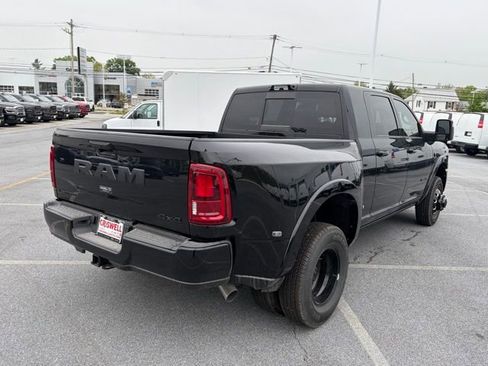 New 2026 RAM 3500 Limited AWD/4WD image 8