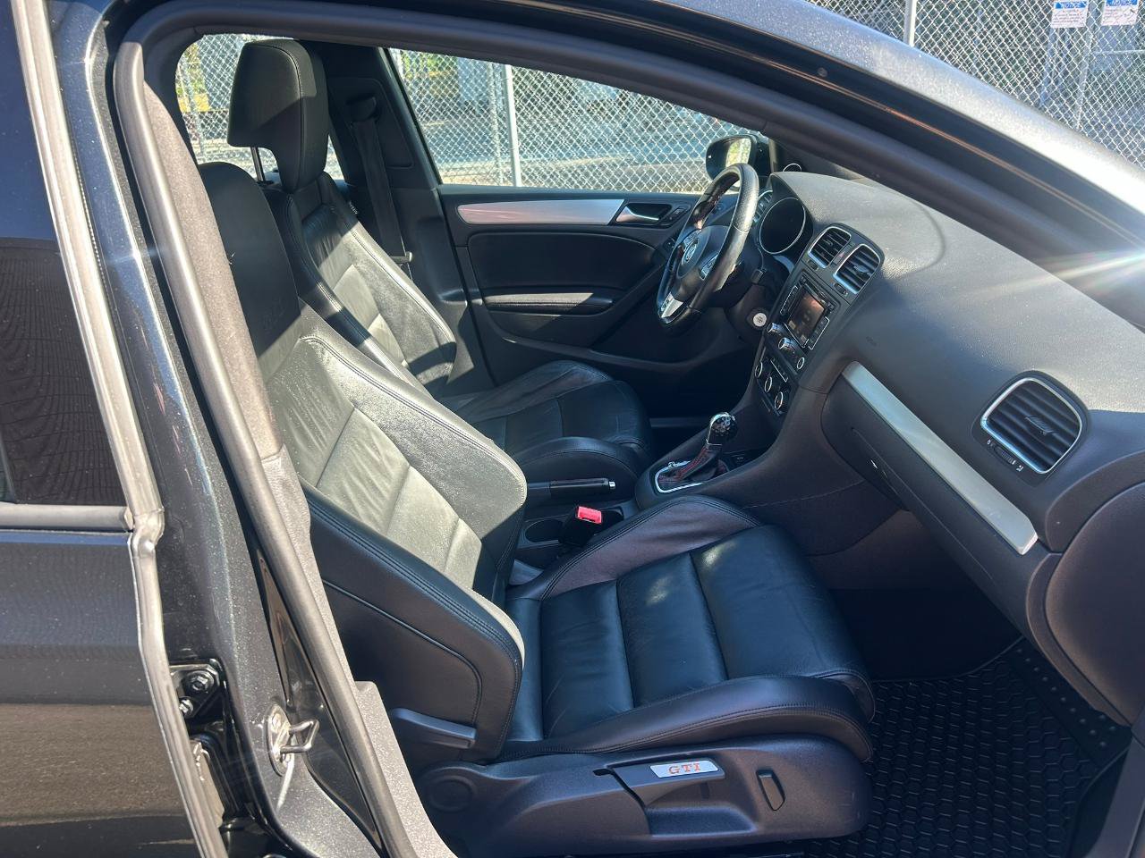 Used 2012 Volkswagen GTI Autobahn FWD image 16