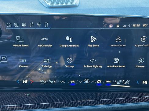 New 2026 Chevrolet Traverse RS image 26