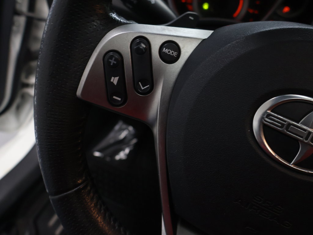 Used 2016 Scion tC FWD image 18