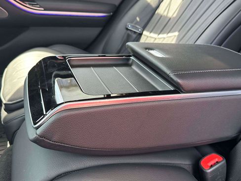 Certified 2022 Mercedes-Benz S 500 4MATIC image 10