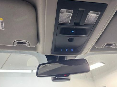 Used 2018 RAM 1500 Big Horn image 25