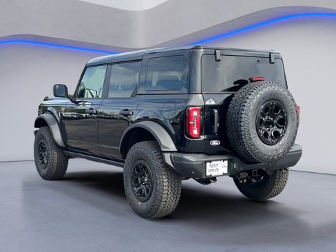 New 2026 Ford Bronco Badlands AWD/4WD image 3