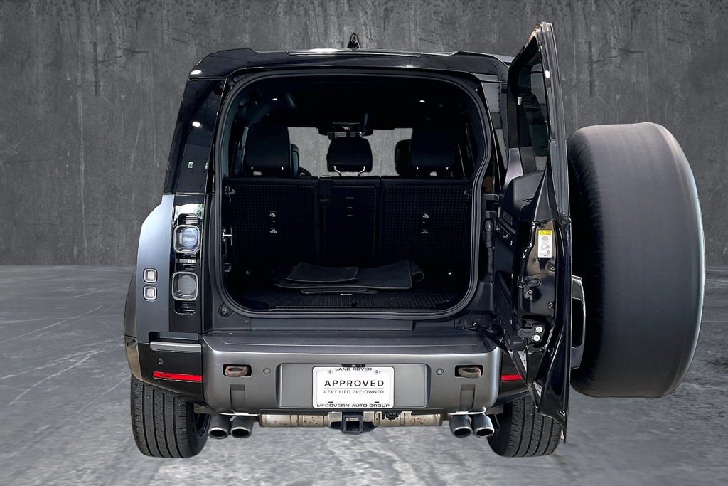 Used 2023 Land Rover Defender 110 Carpathian Edition AWD/4WD image 5