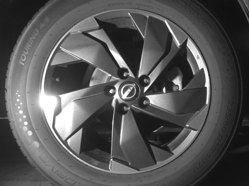 Used 2025 Nissan Rogue SV AWD/4WD image 13