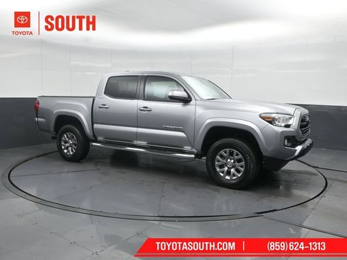 Used 2019 Toyota Tacoma SR5 image 4