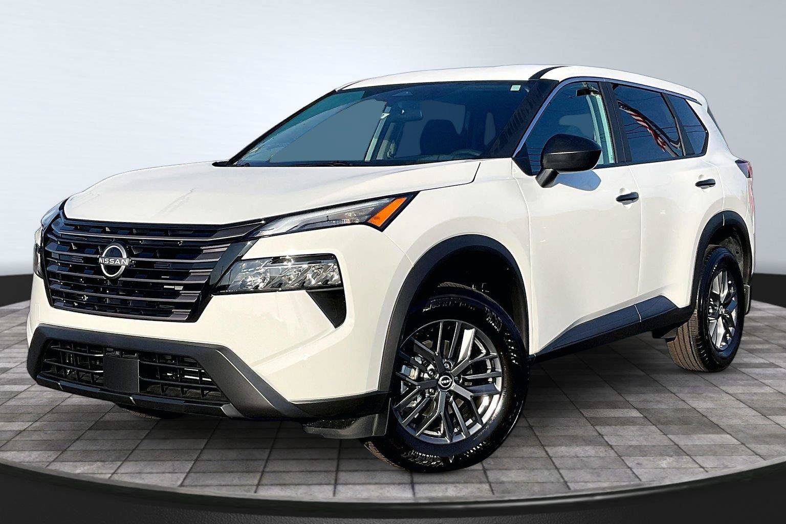 New 2026 Nissan Rogue S FWD image 3