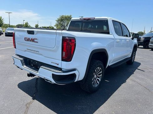 Used 2023 GMC Sierra 1500 AT4 w/ AT4 Premium Package AWD/4WD image 8