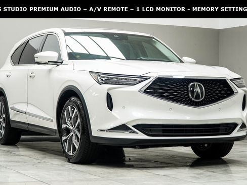 Used 2024 Acura MDX FWD w/ Technology Package image 4