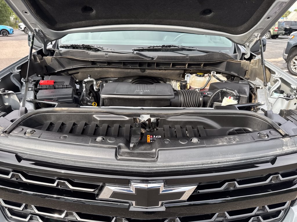 Used 2024 Chevrolet Silverado 1500 LT Trail Boss w/ LT Trail Boss Premium Package AWD/4WD image 21