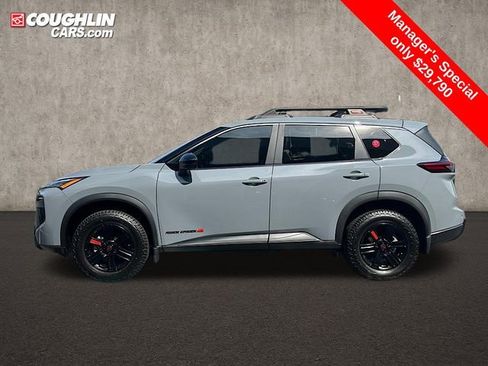 Certified 2025 Nissan Rogue SV w/ Rock Creek Premium Package image 9
