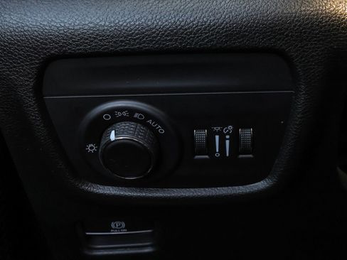 New 2025 Jeep Grand Cherokee Laredo X image 28