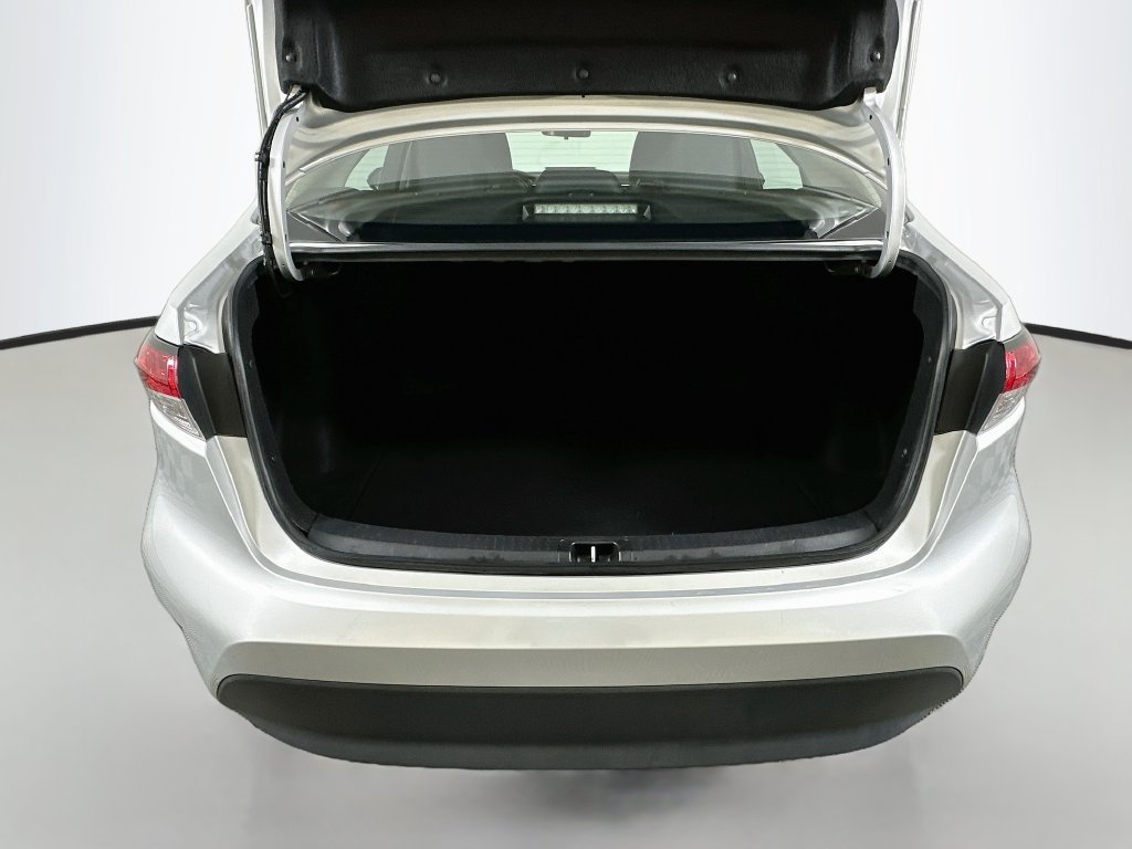 Certified 2025 Toyota Corolla LE FWD image 24