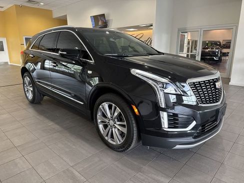 Certified 2024 Cadillac XT5 Premium Luxury FWD image 8