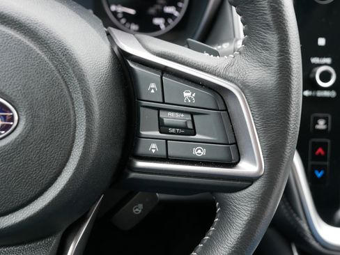 Certified 2025 Subaru Outback Limited image 30