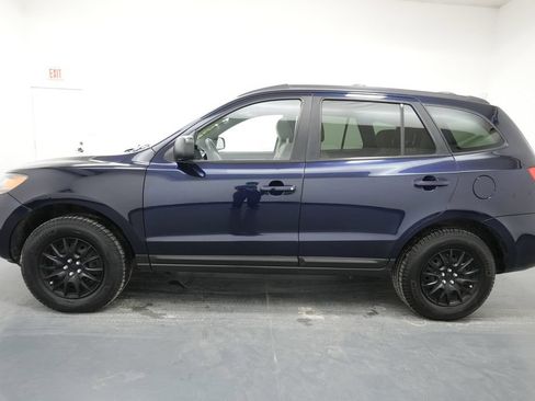Used 2009 Hyundai Santa Fe GLS w/ Premium Pkg 3 FWD image 4
