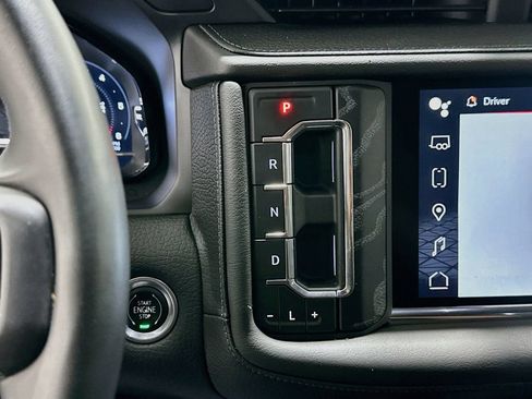 Certified 2023 GMC Yukon XL Denali AWD/4WD image 17