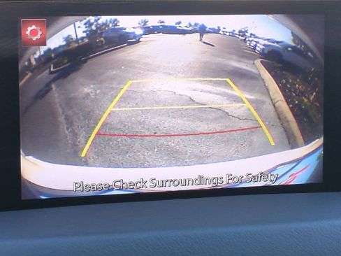 Used 2018 MAZDA CX-5 Touring w/ Preferred Equipment Package image 22