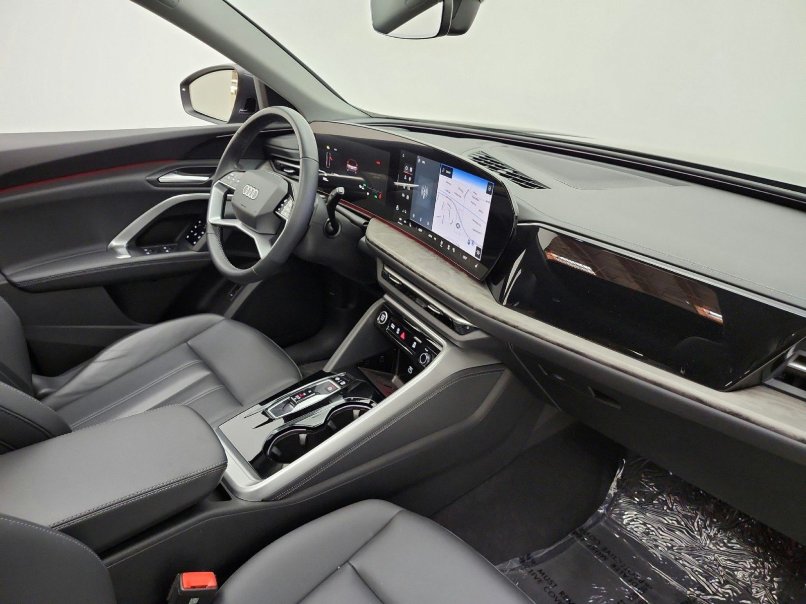 Used 2025 Audi Q5 Premium AWD/4WD image 21