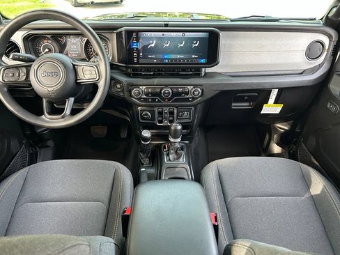 Certified 2025 Jeep Wrangler Unlimited Sport AWD/4WD image 11