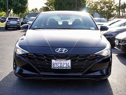 Used 2022 Hyundai Elantra SEL w/ Convenience Package FWD image 5