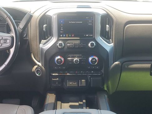 Used 2019 GMC Sierra 1500 SLT w/ SLT Premium Package AWD/4WD image 21