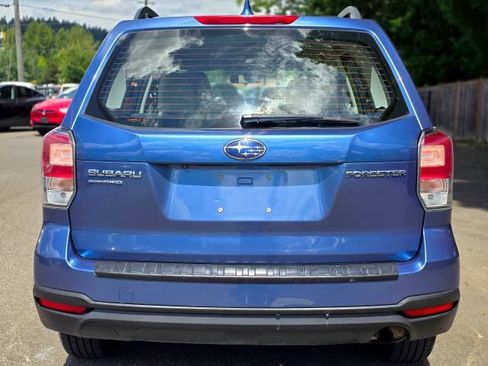 Used 2018 Subaru Forester 2.5i w/ Alloy Wheel Package AWD/4WD image 6
