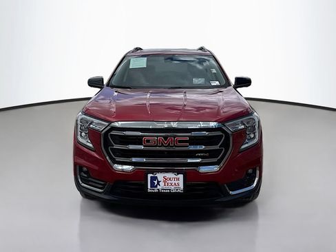 Used 2024 GMC Terrain AT4 w/ Tech Package AWD/4WD image 2