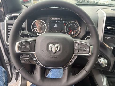 New 2026 RAM 1500 Laramie AWD/4WD image 9