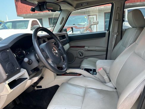 Used 2006 Jeep Commander Limited image 11