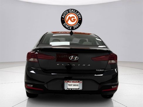 Used 2020 Hyundai Elantra SEL image 6