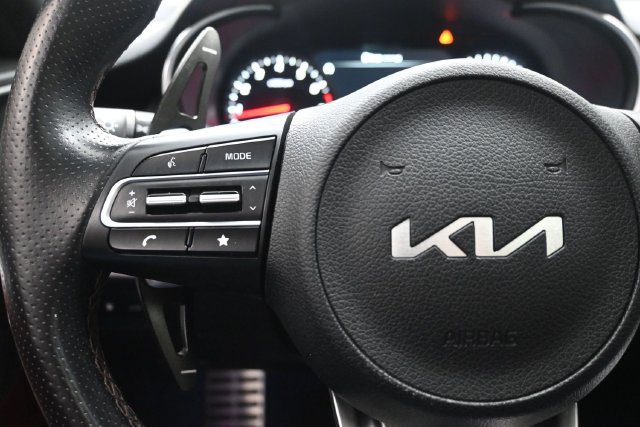 Used 2022 Kia Stinger GT2 w/ Red Interior Color Package RWD image 27