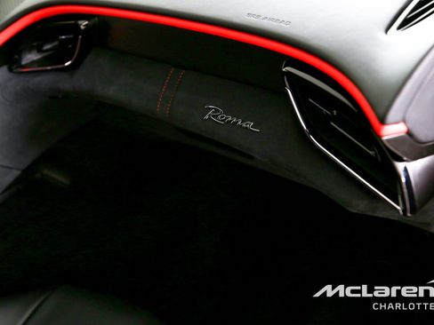 Used 2023 Ferrari Roma image 22