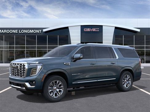 New 2026 GMC Yukon XL Denali image 2