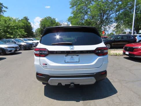 Used 2023 Honda Pilot EX-L image 5