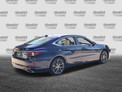 Used 2025 Lexus ES 350 w/ Premium Package FWD image 9