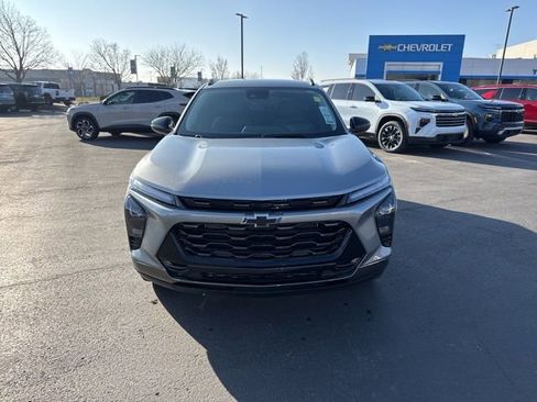 New 2026 Chevrolet Trax ACTIV w/ Driver Confidence Package FWD image 2