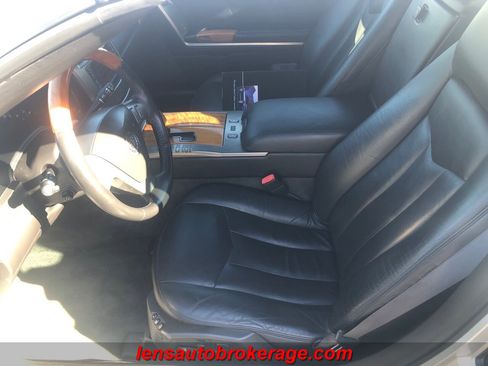 Used 2004 Cadillac XLR image 11